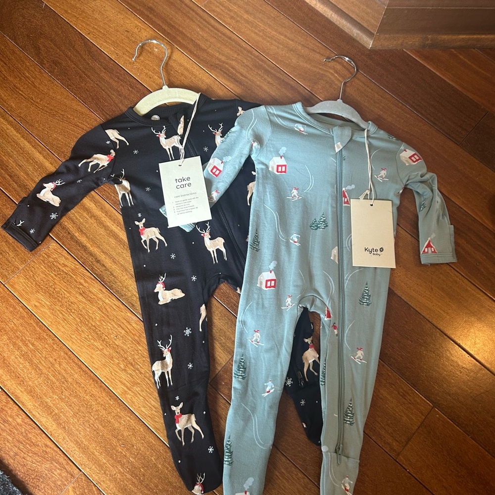 Kyte BABY holiday bundle -  zippered footie pajamas